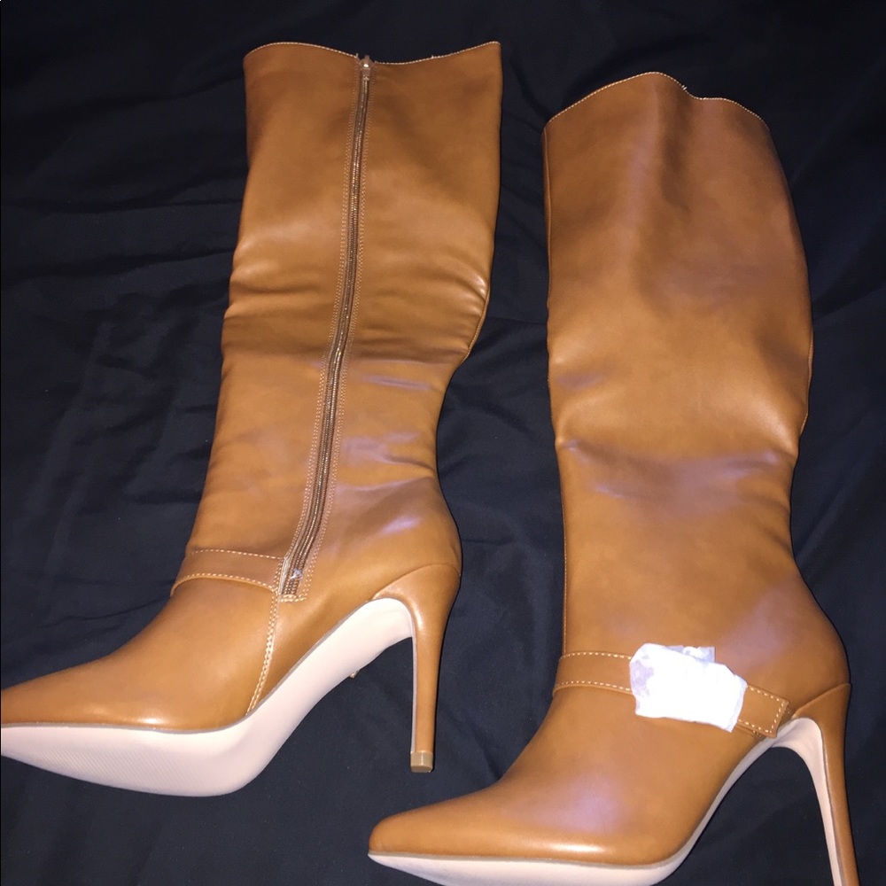 Stiletto boots